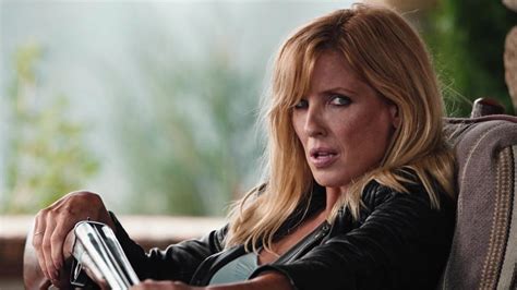 beth dutton naked|Best Kelly Reilly Nude Scenes In Yellowstone As GIFs!(Beth。